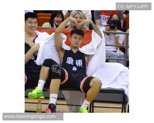 广州足球明星队最新阵容揭晓球迷期待新赛季精彩表现